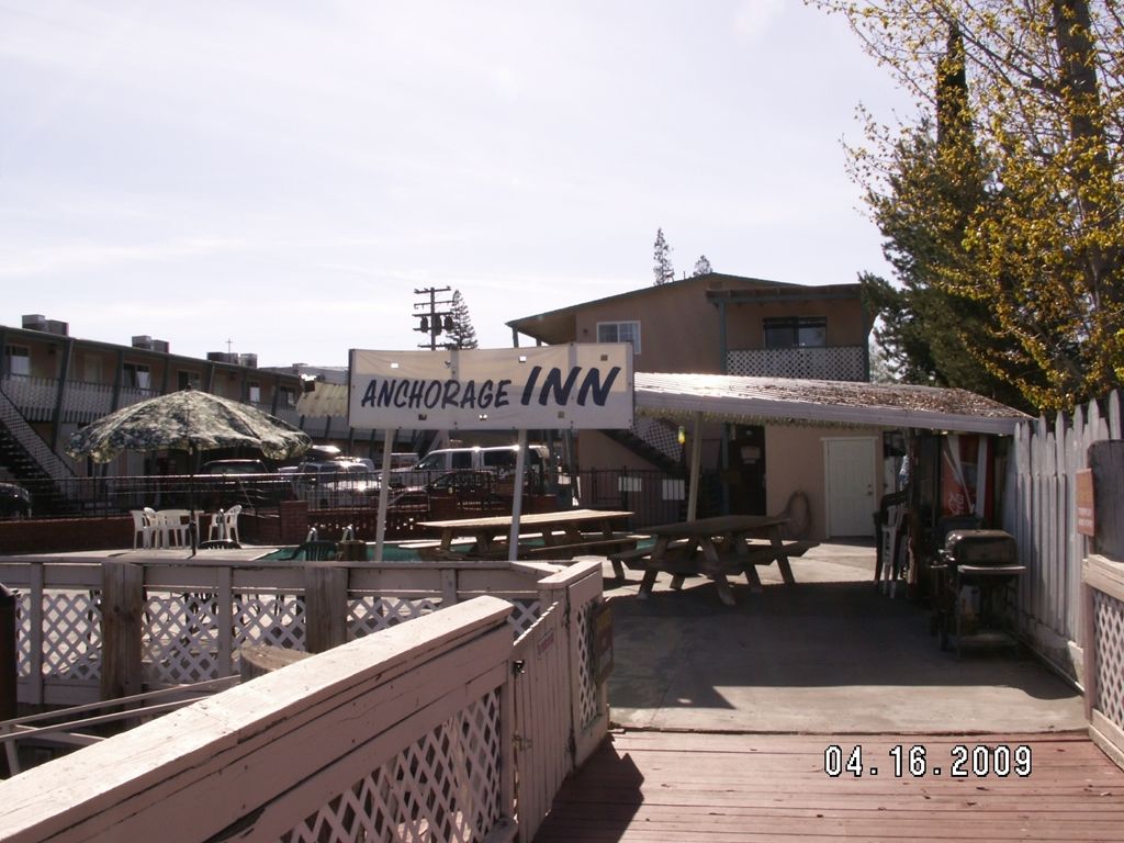 Anchorage Inn Lakeport Exterior photo